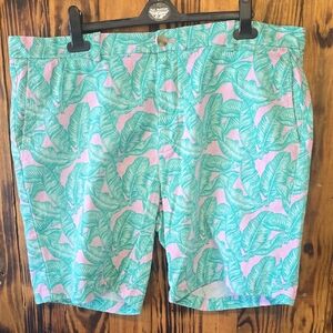 Vineyard Vines Men's Banana Leaf Breaker Shorts, 40, Green Pink